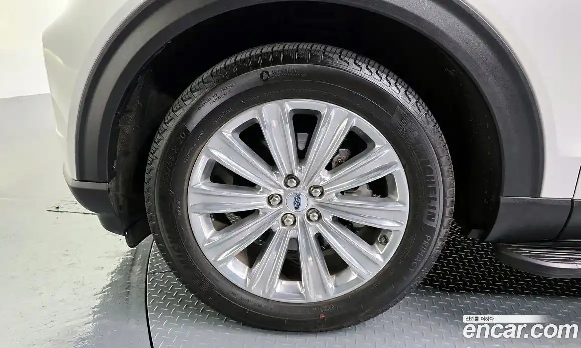 Ford Explorer 2023 2.3 Автомат в Москве № 541088, фото 5