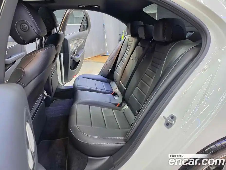 Mercedes-Benz E-Class 2022 2.0 Автомат в Москве № 541738, фото 17