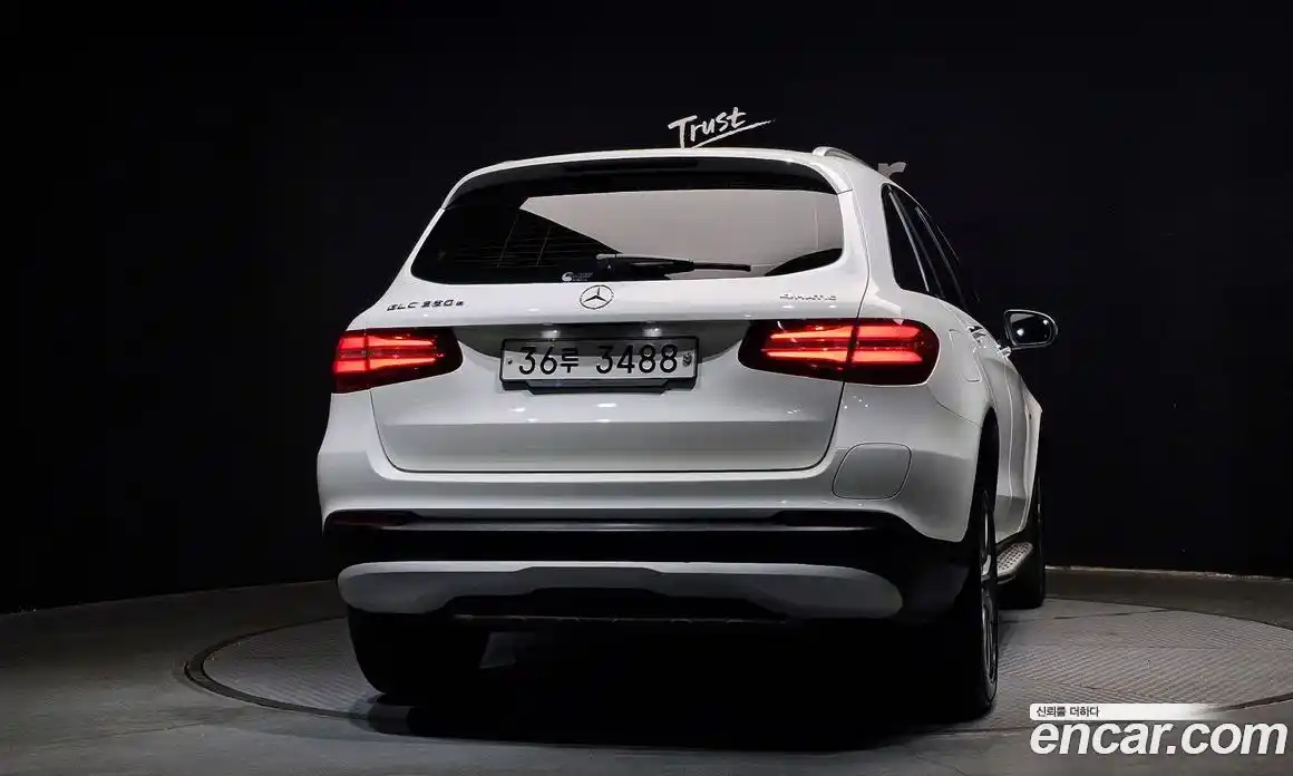 Mercedes-Benz GLC-Class 2019 2.0 Автомат в Москве № 541989, фото 4