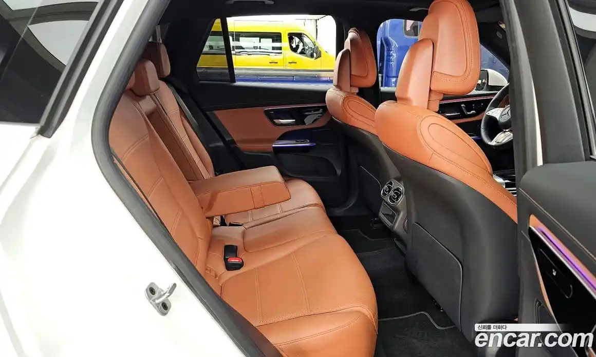 Mercedes-Benz GLC-Class 2023 2.0 Автомат в Москве № 542543, фото 12