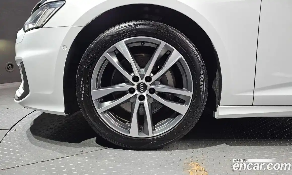 Audi A6 2022 2.0 Автомат в Москве № 543945, фото 5