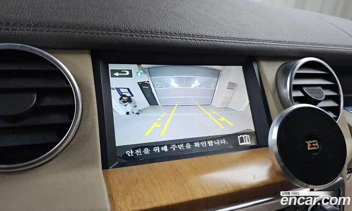 Land Rover Discovery 2016 3.0 Автомат в Москве № 546256, фото 17