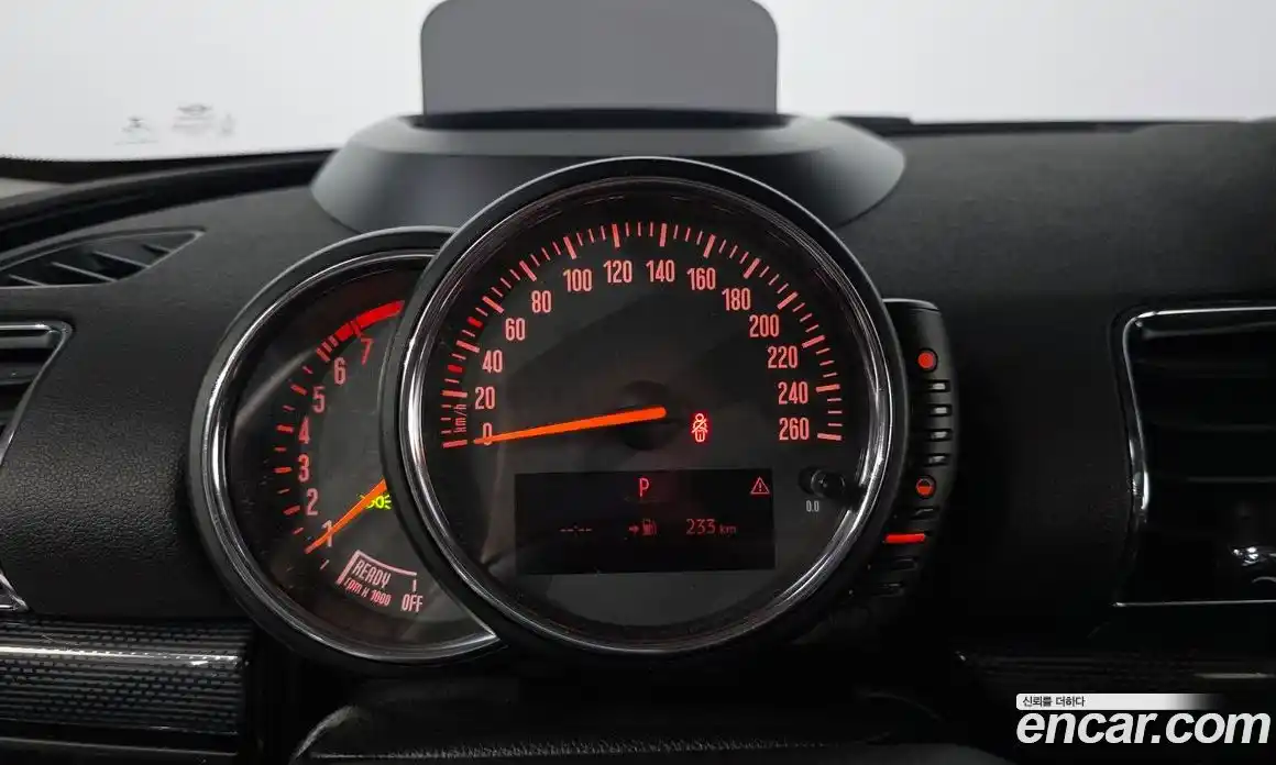 Mini Clubman 2016 1.5 Автомат в Москве № 546608, фото 7