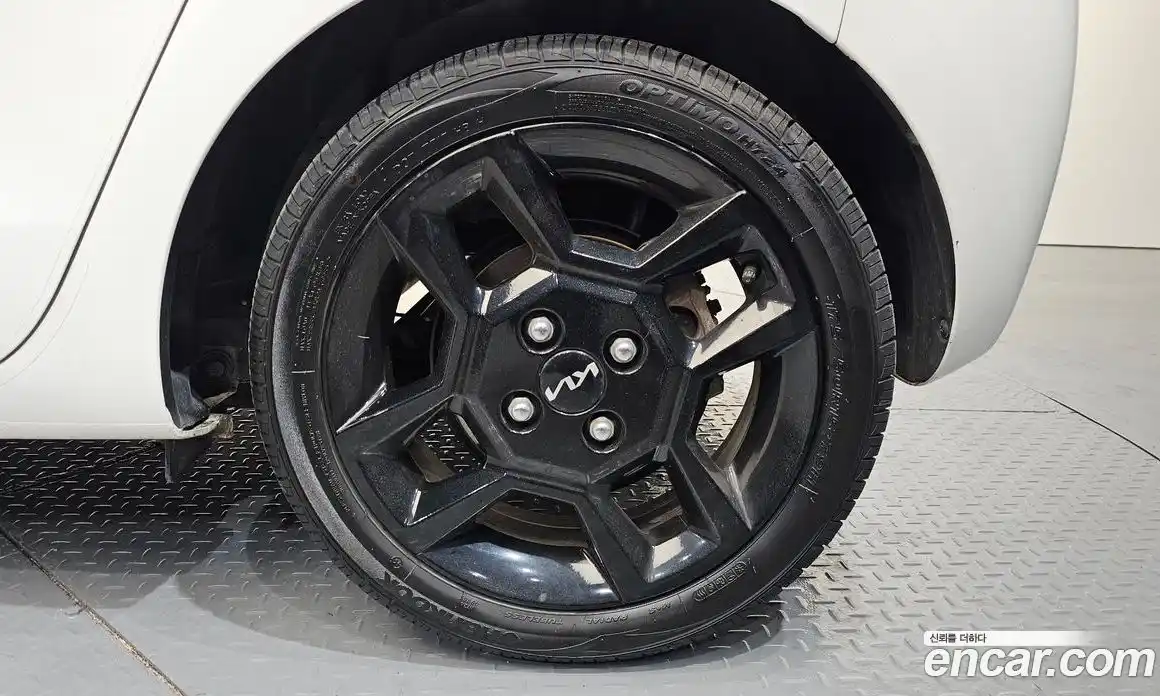 Kia Ray 2023 1.0 Автомат в Москве № 55022, фото 7