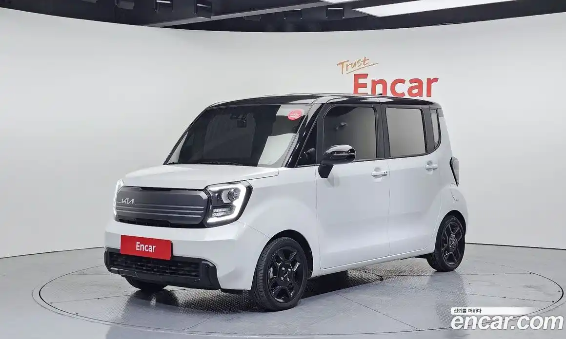 Kia Ray 2023 1.0 Автомат в Москве № 55022, фото 8