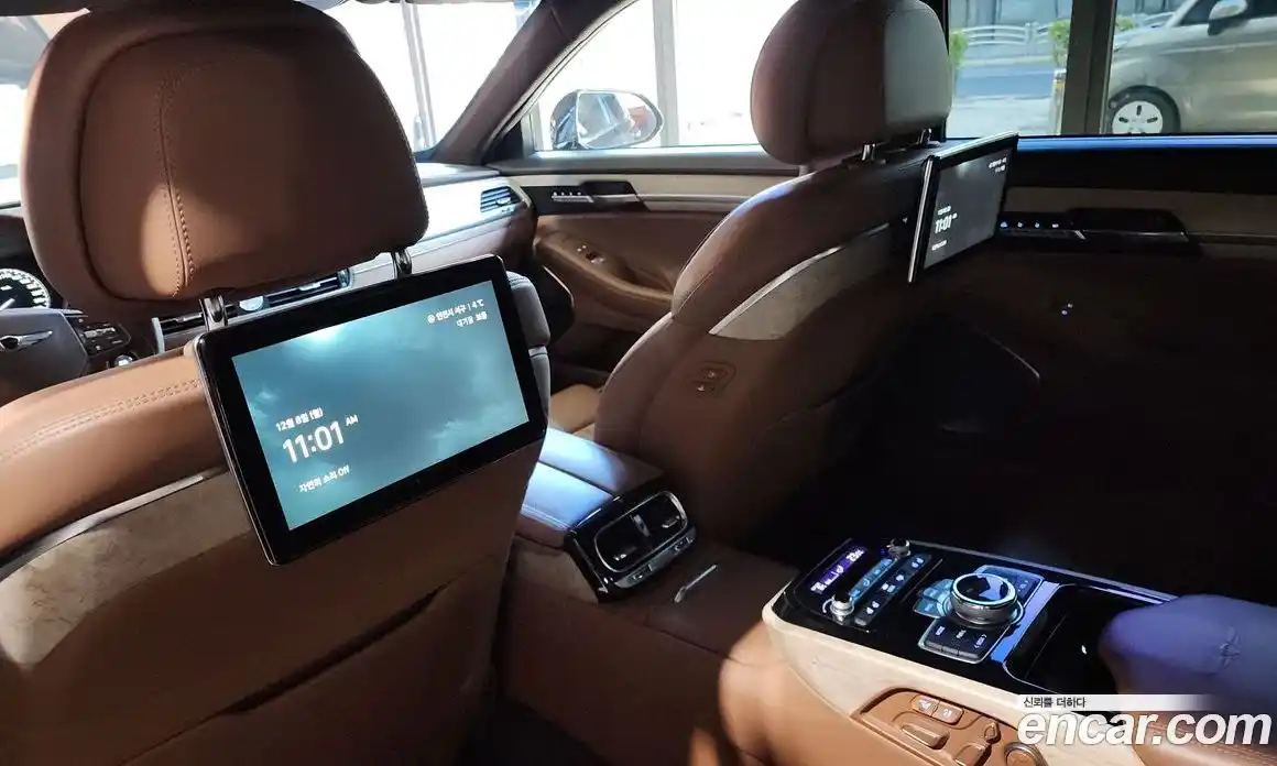 Genesis G90 2019 5.0 Автомат в Москве № 56744, фото 18