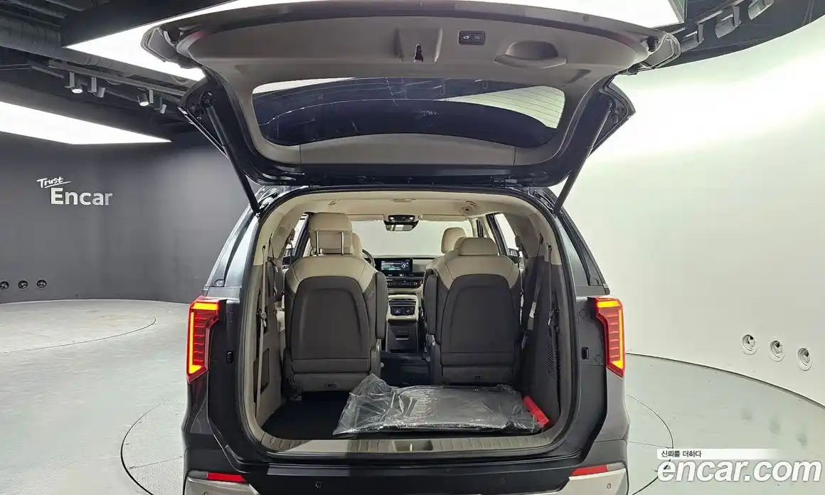 Kia Canival 2025 2.2 Автомат в Москве № 59914, фото 20