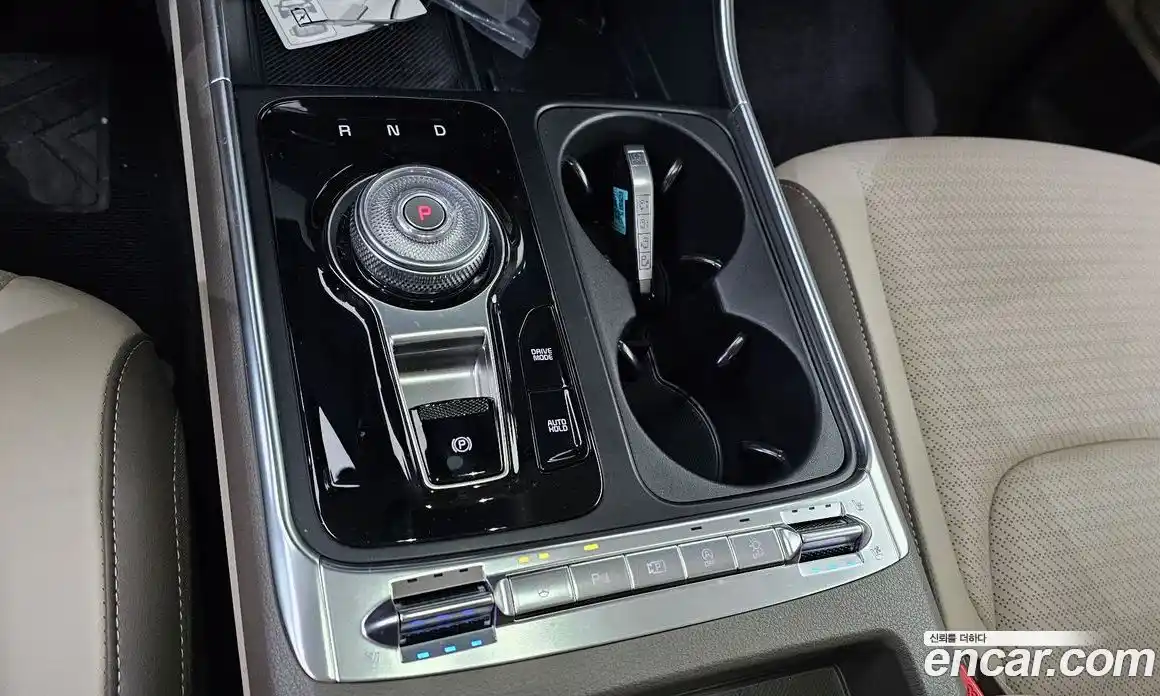 Kia Canival 2025 2.2 Автомат в Москве № 59914, фото 9