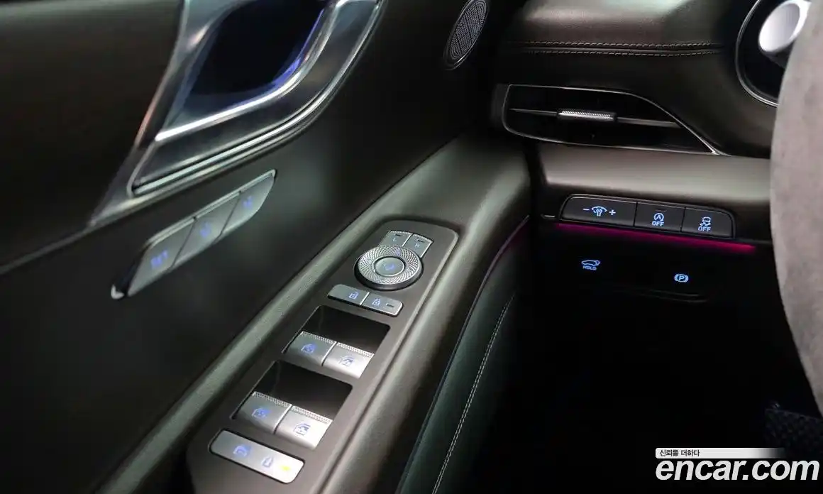 Genesis GV80 2022 3.0 Автомат в Москве № 81006, фото 3