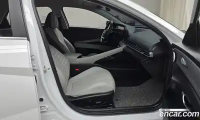 Hyundai Avante 2023 1.6 Автомат в Москве № 8628, миниатюра 11