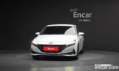 Hyundai Avante 2023 1.6 Автомат в Москве № 8628, миниатюра 3