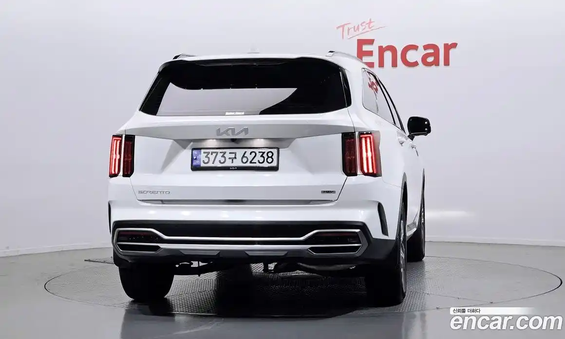 Kia Sorento 2023 1.6 Автомат в Москве № 96847, фото 11