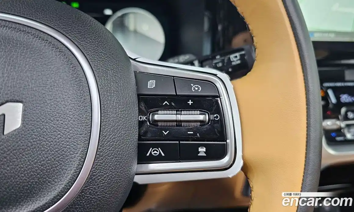 Kia Sorento 2023 1.6 Автомат в Москве № 96847, фото 17