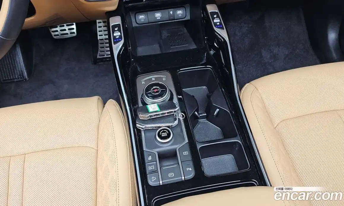 Kia Sorento 2023 1.6 Автомат в Москве № 96847, фото 7