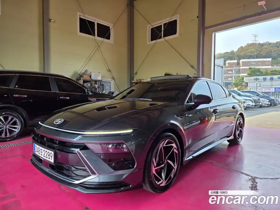 Hyundai Sonata 2024 1.6 Автомат в Москве № 9866, фото 1