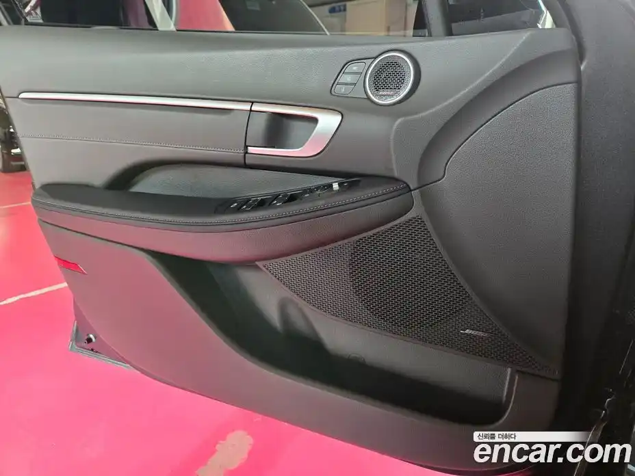 Hyundai Sonata 2024 1.6 Автомат в Москве № 9866, фото 16