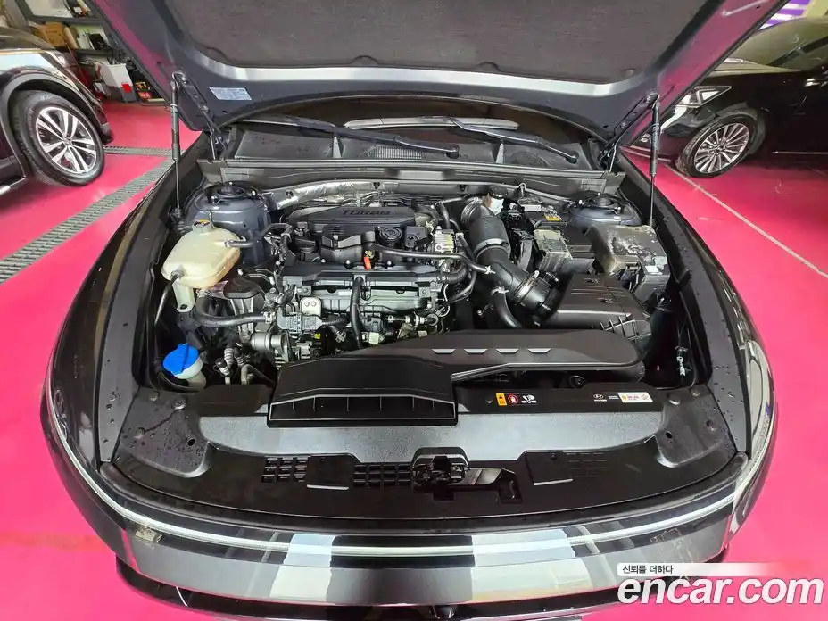 Hyundai Sonata 2024 1.6 Автомат в Москве № 9866, фото 6