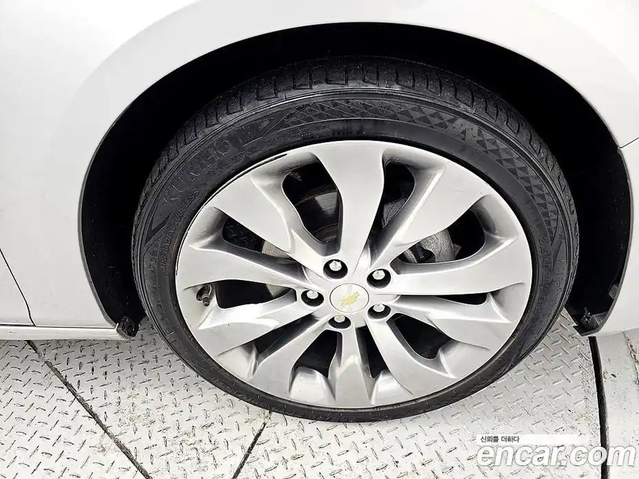 Chevrolet Malibu 2017 2.0 Автомат в Москве № 104952, фото 20