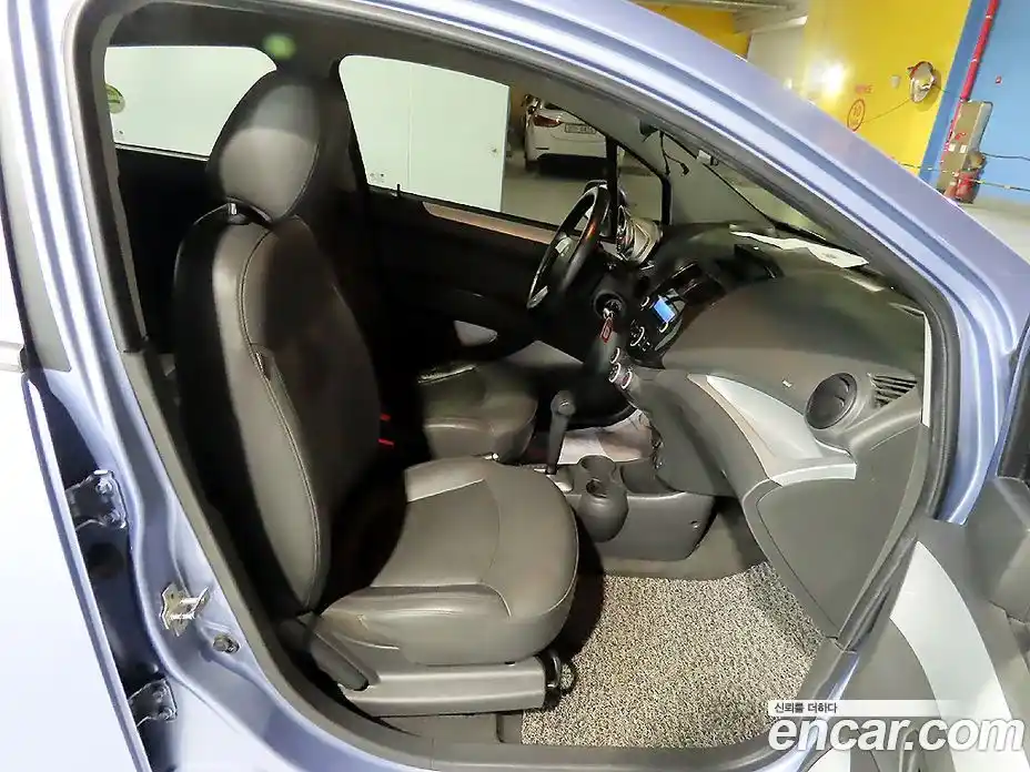 Chevrolet Spark 2014 1.0 Автомат в Москве № 105580, фото 9