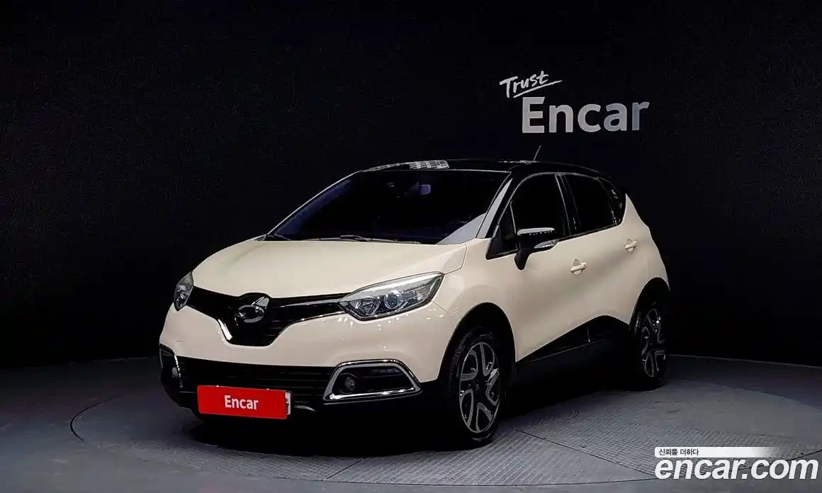 Renault QM3 2015 1.5 Автомат в Москве № 106765, фото 4