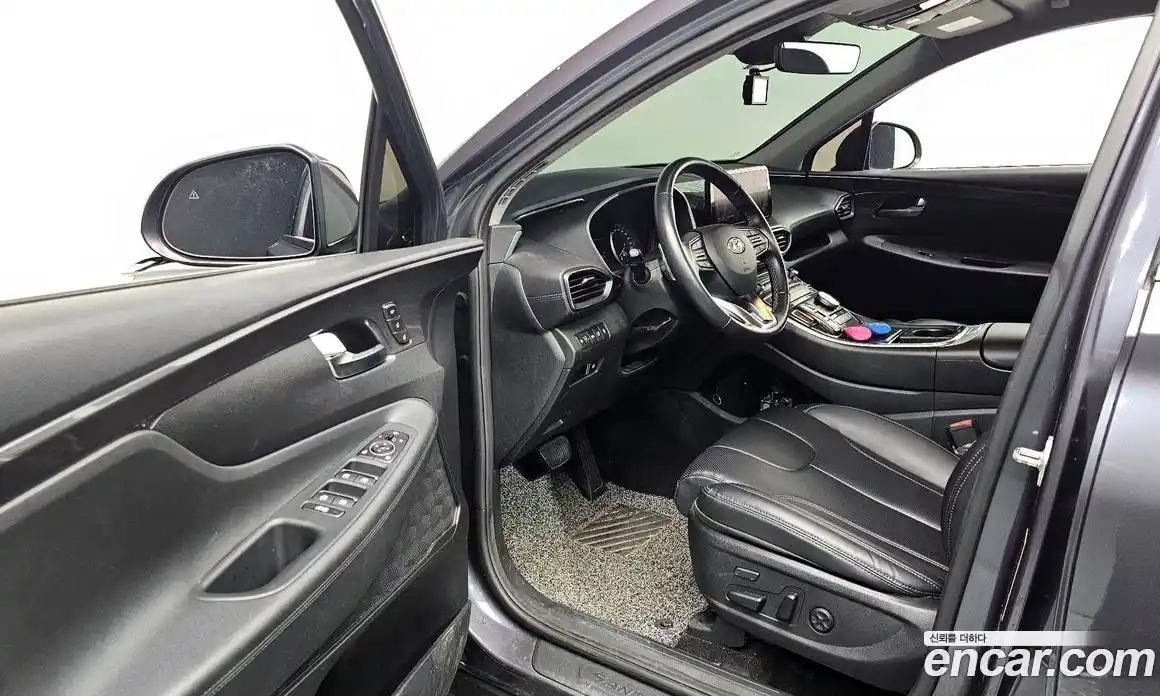 Hyundai Santa Fe 2022 2.2 Автомат в Москве № 110399, фото 17