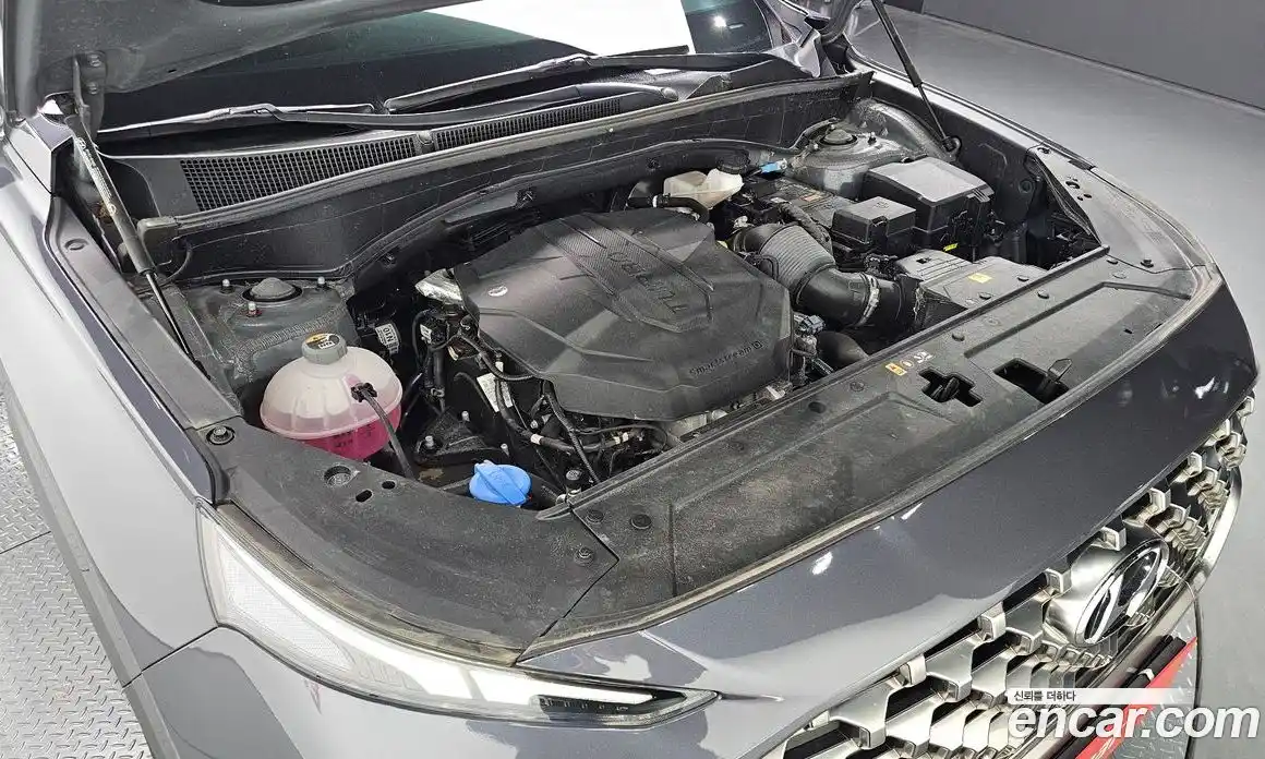 Hyundai Santa Fe 2022 2.2 Автомат в Москве № 110399, фото 5