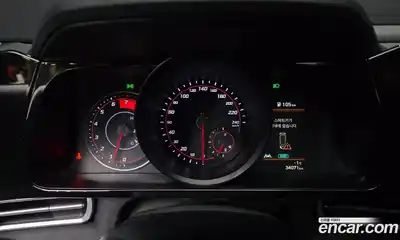 Hyundai Avante 2023 1.6 Автомат в Москве № 111490, миниатюра 8