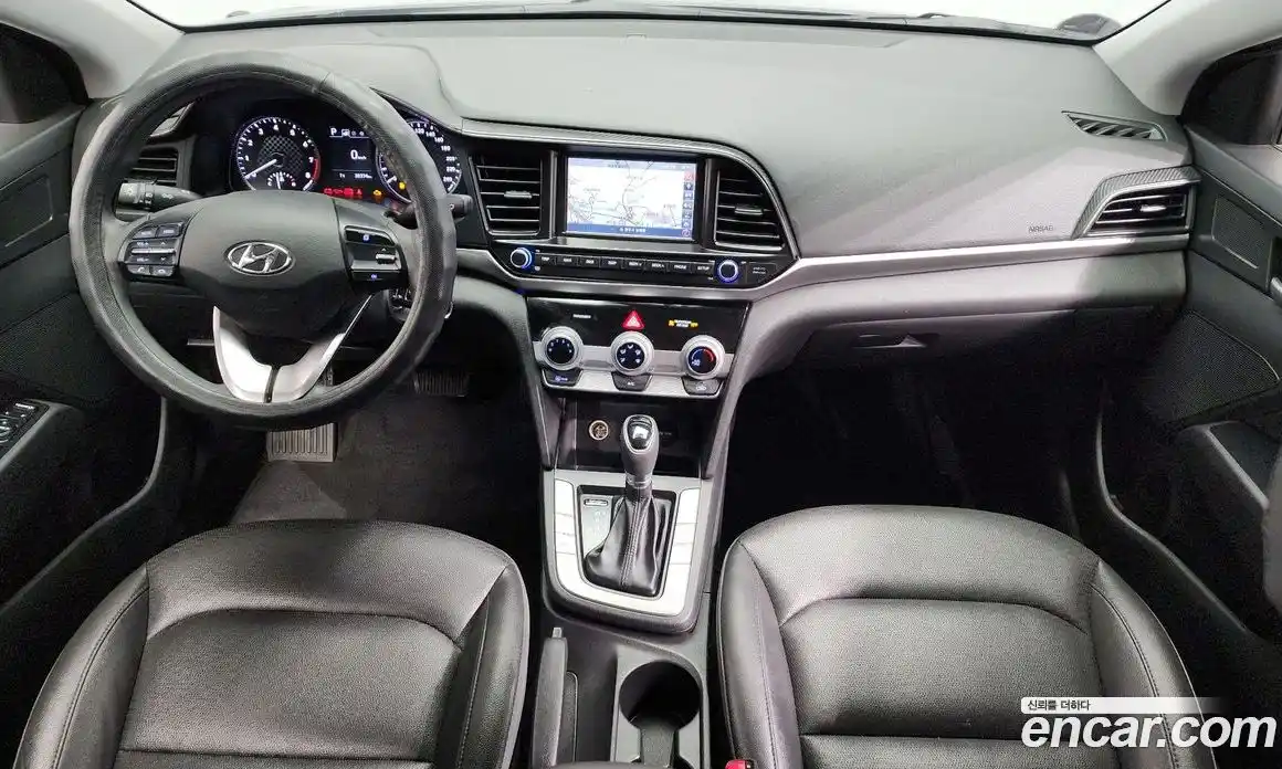 Hyundai Avante 2019 1.6 Автомат в Москве № 112292, фото 11