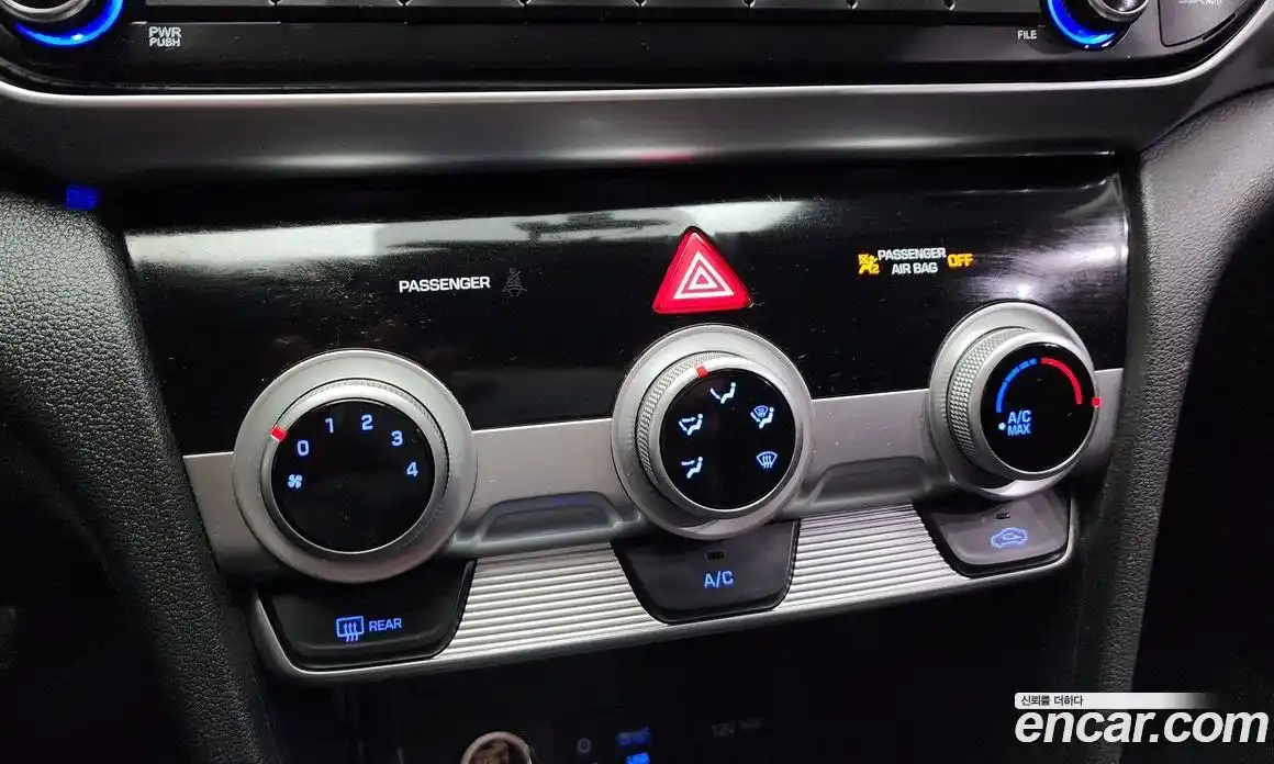 Hyundai Avante 2019 1.6 Автомат в Москве № 112292, фото 13