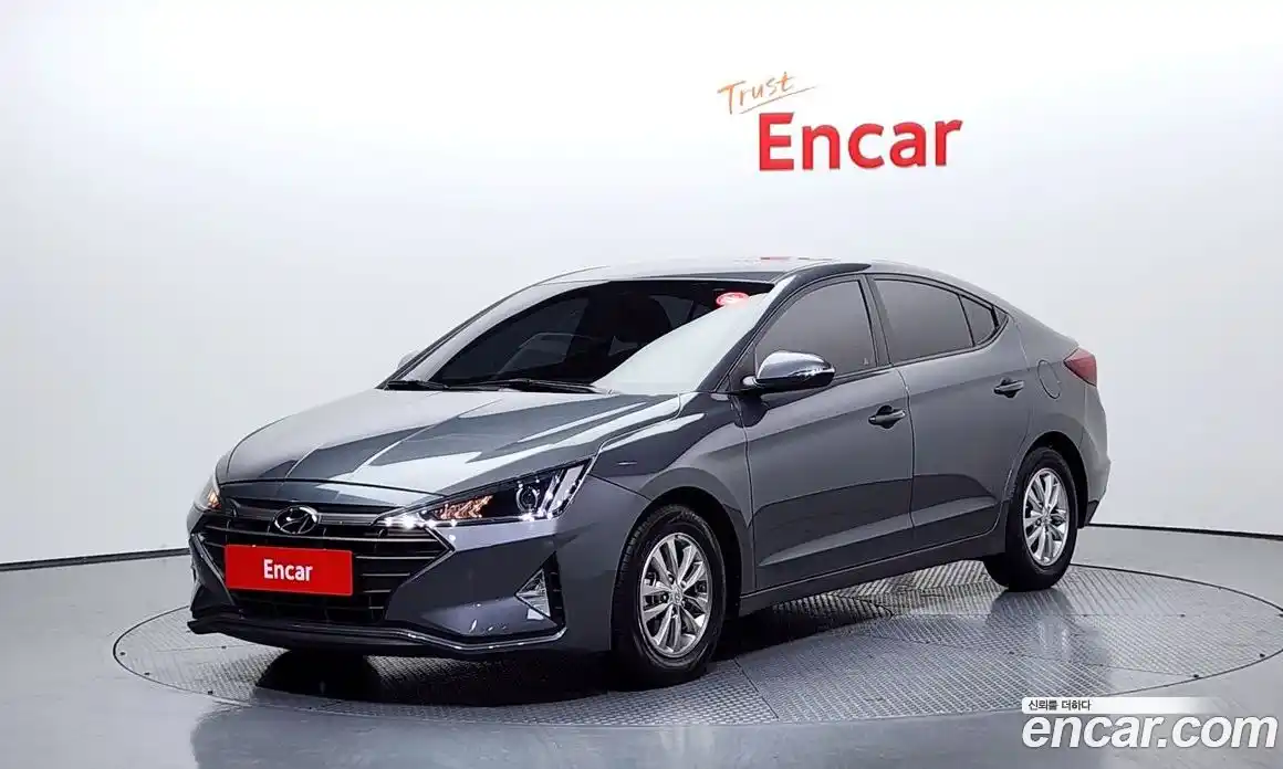 Hyundai Avante 2019 1.6 Автомат в Москве № 112292, фото 4