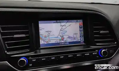 Hyundai Avante 2019 1.6 Автомат в Москве № 112292, миниатюра 9