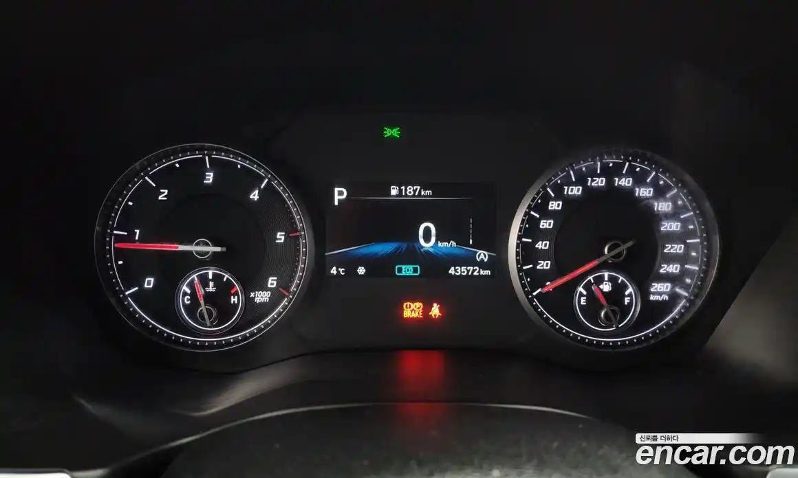 Hyundai Santa Fe 2021 2.2 Автомат в Москве № 113060, фото 20