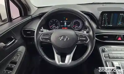 Hyundai Santa Fe 2021 2.2 Автомат в Москве № 113060, миниатюра 2