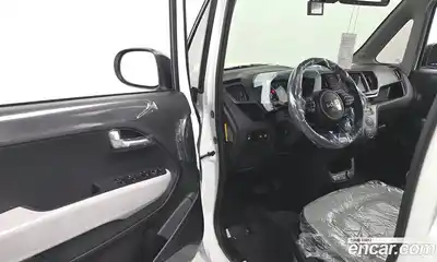 Kia Ray 2026 1.0 Автомат в Москве № 113910, миниатюра 11