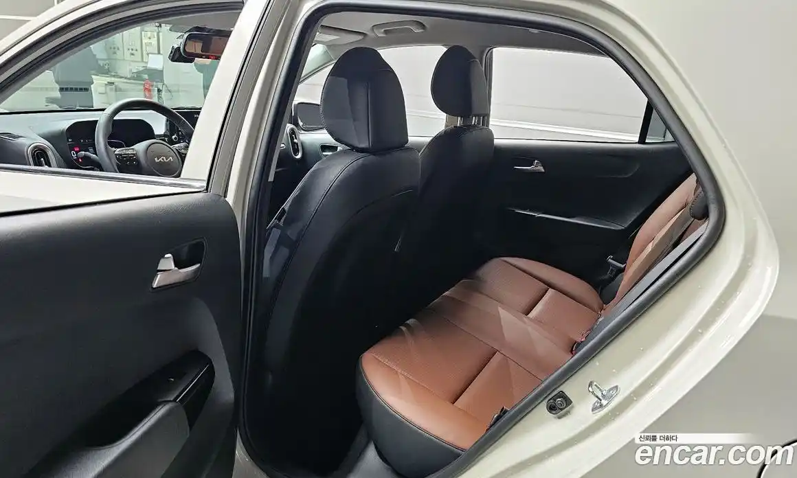 Kia Morning 2025 1.0 Автомат в Москве № 114271, фото 17