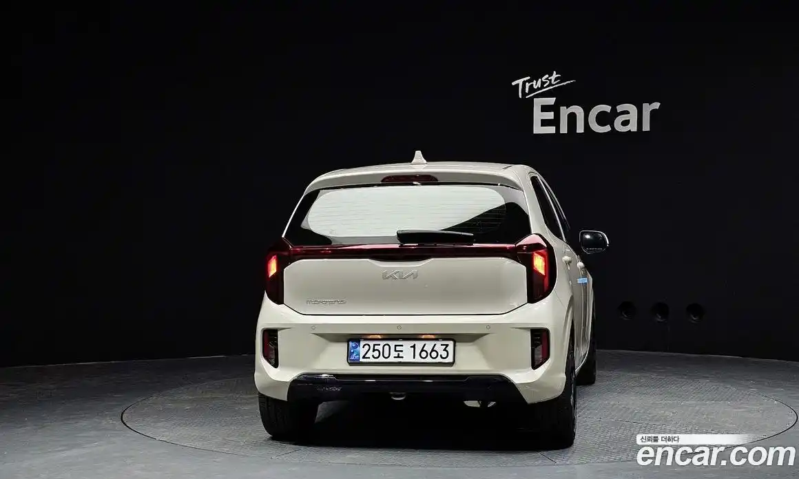 Kia Morning 2025 1.0 Автомат в Москве № 114271, фото 9