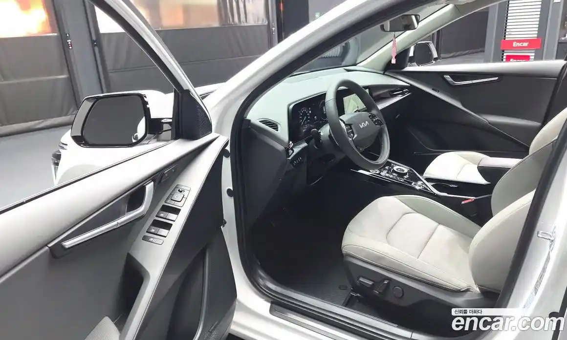 Kia Niro 2025 1.6 Автомат в Москве № 114709, фото 20