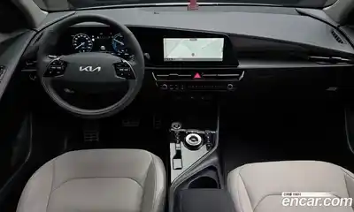 Kia Niro 2025 1.6 Автомат в Москве № 114709, миниатюра 8