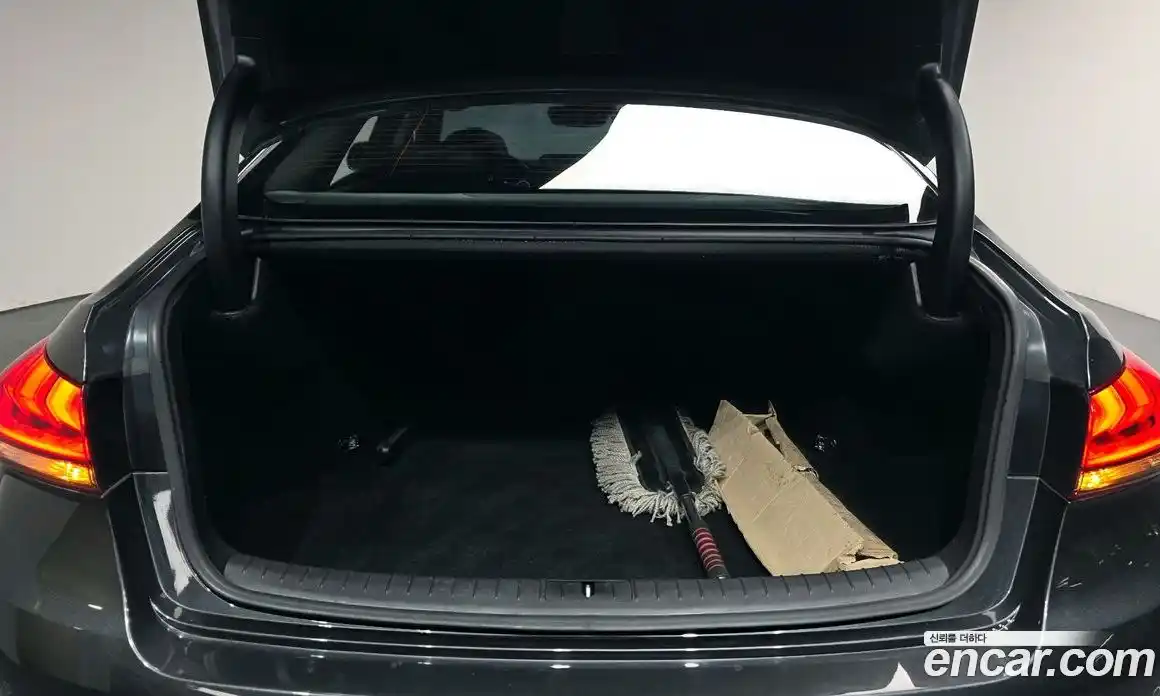 Genesis G80 2018 3.3 Автомат в Москве № 116360, фото 3