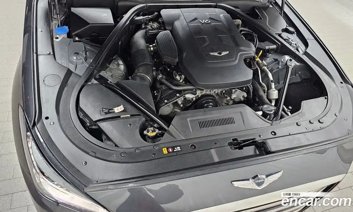 Genesis G80 2017 3.3 Автомат в Москве № 118398, фото 18