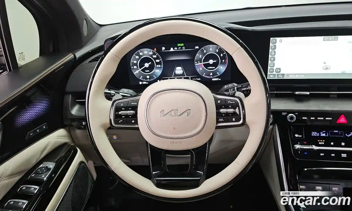 Kia Canival 2023 3.5 Автомат в Москве № 122289, фото 13