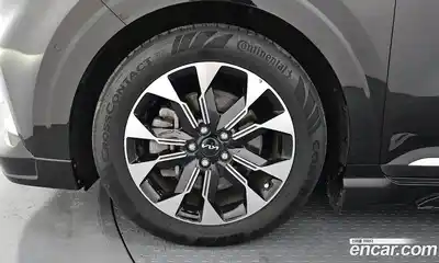 Kia Canival 2023 3.5 Автомат в Москве № 122289, миниатюра 5