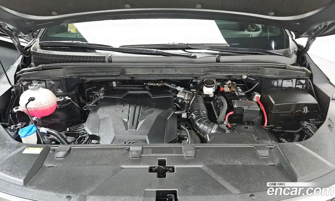 Kia Canival 2023 3.5 Автомат в Москве № 122289, фото 6