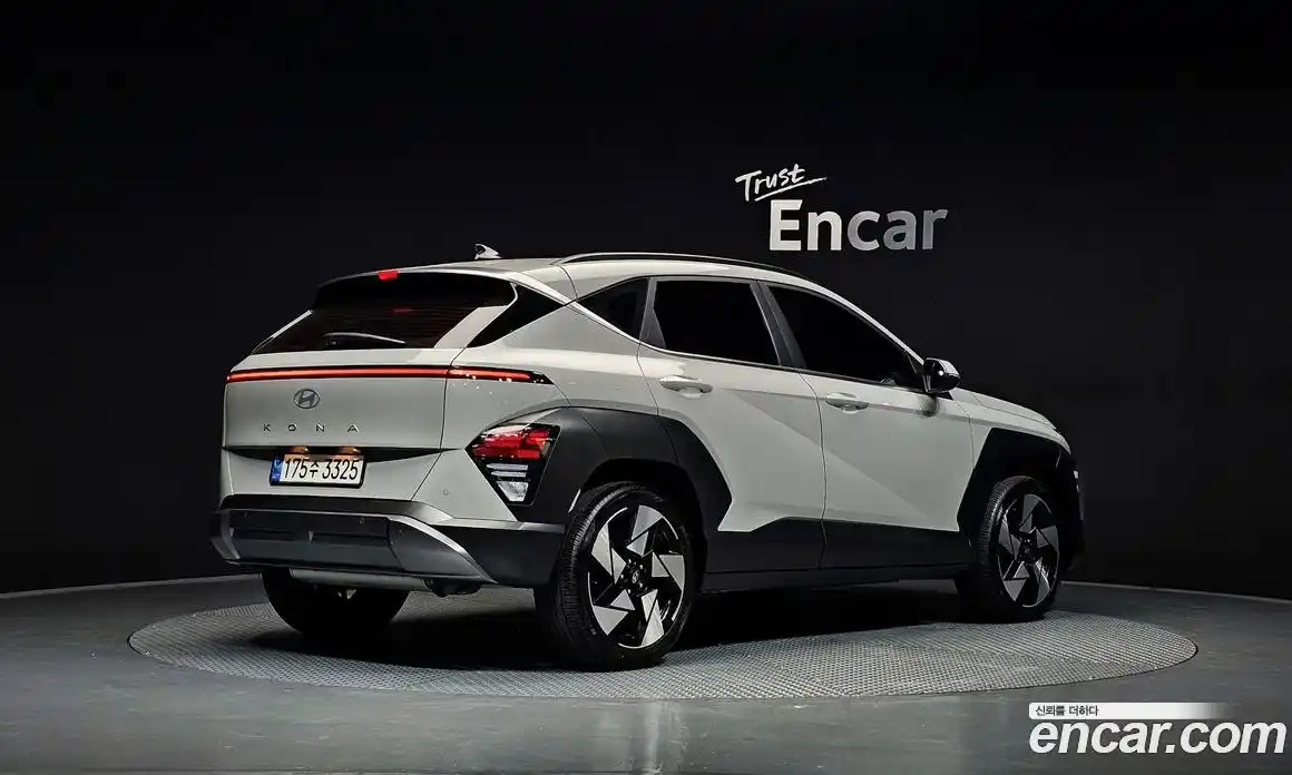 Hyundai Kona 2023 1.6 Автомат в Москве № 125463, фото 19