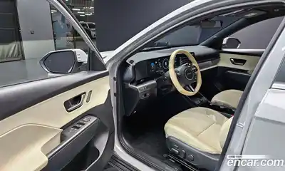 Hyundai Kona 2023 1.6 Автомат в Москве № 125463, миниатюра 7