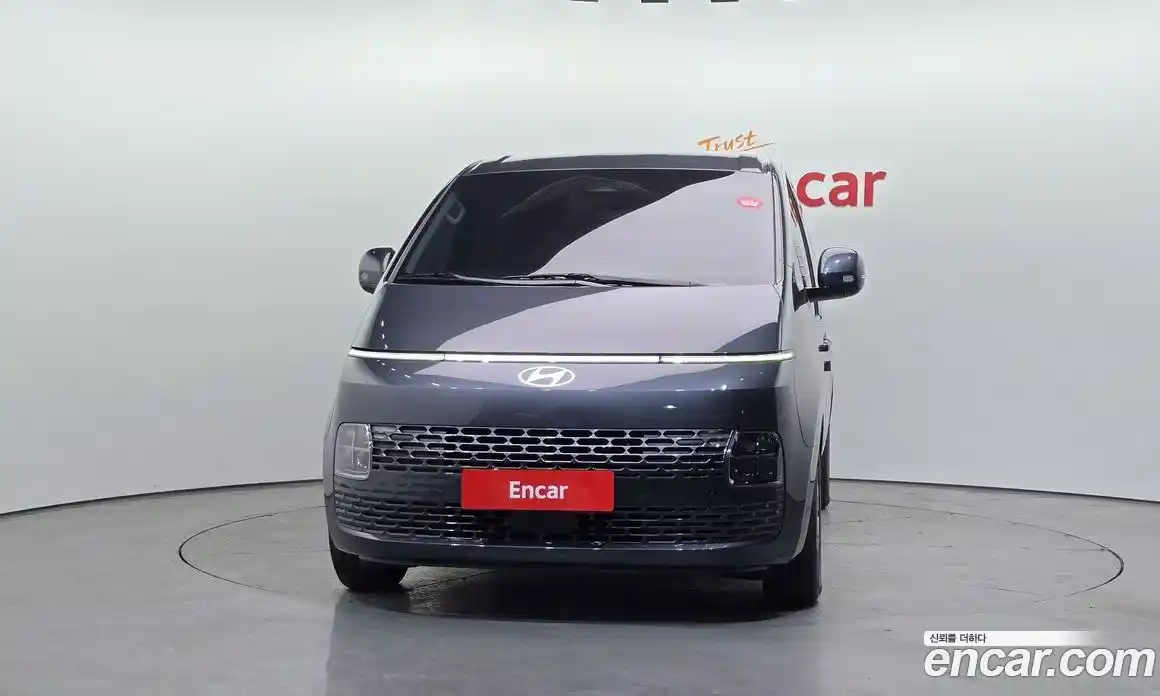 Hyundai Staria 2025 3.5 Автомат в Москве № 126540, фото 14