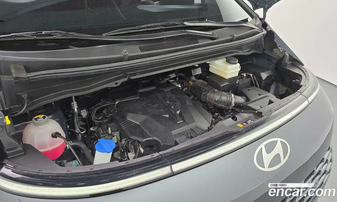 Hyundai Staria 2025 3.5 Автомат в Москве № 126540, фото 19