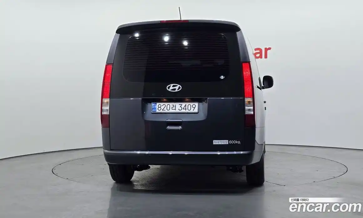 Hyundai Staria 2025 3.5 Автомат в Москве № 126540, фото 7