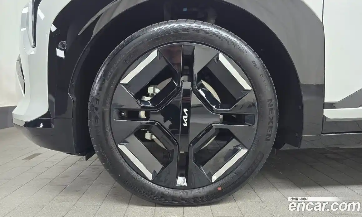 Kia EV3 2025 0.2 Автомат в Москве № 128808, фото 7