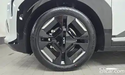 Kia EV3 2025 0.2 Автомат в Москве № 128808, миниатюра 7